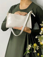 VoAura Versatile Leather Bag